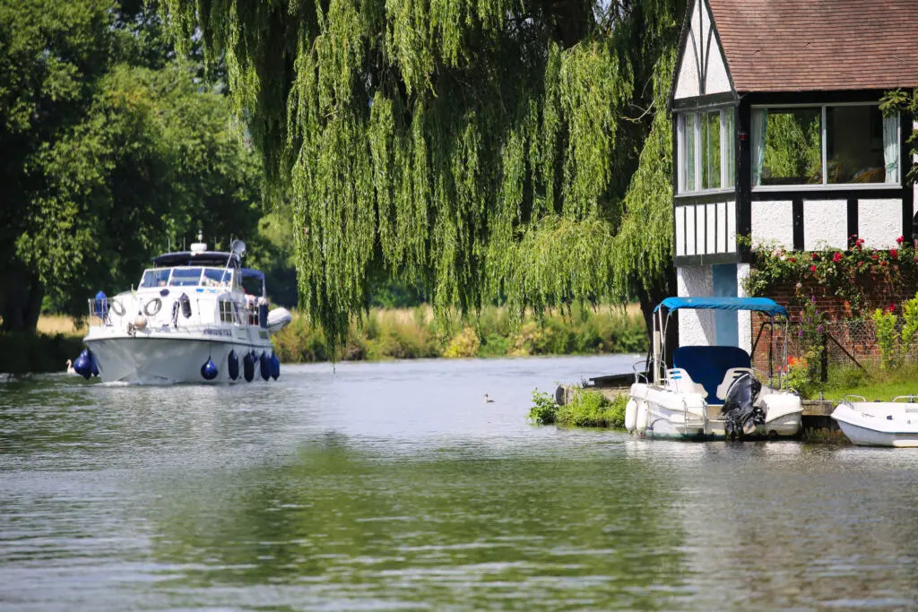 Roofers Cookham | LDN Watertight Solutions | Roofers London Roofers Cookham