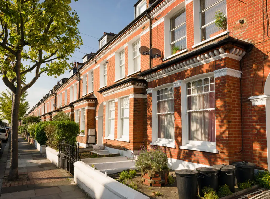 Roofers Nightingale Triangle Area | LDN Watertight Solutions | Roofers London Roofers Nightingale Triangle, London